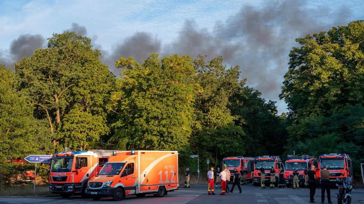V berlínském lese Grunewald vypukl po výbuchu požár